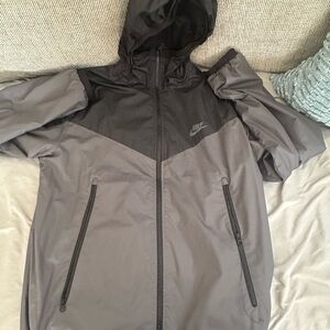 Nike Men's Two-Tone Windbreaker Jacket